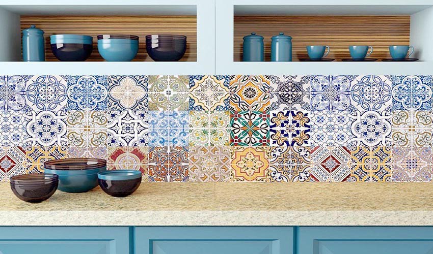 Không mất công ốp gạch, chi phí lại rẻ nếu bạn dùng giấy dán tường họa tiết gạch bông cho những mảng tường trống giấy dán tường họa tiết gạch bông