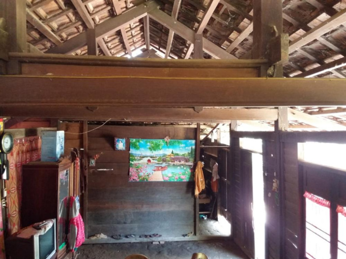 Cần Bán Xác nhà gỗ cũ 3 gian Gỗ Căm Xe Giá 60tr - 1