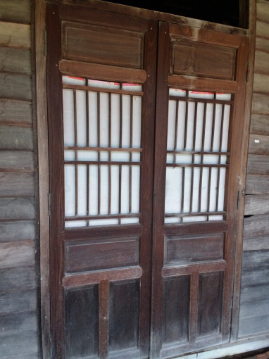 Cần Bán Xác nhà gỗ cũ 3 gian Gỗ Căm Xe Giá 60tr - 4