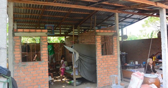 đổ xô cất nhà không phép 