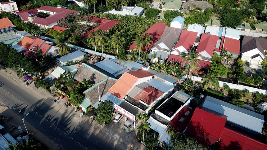 Đường Trần Hưng Đạo và các khu vực lân cận đang mọc lên nhà hàng, quán xá theo phong cách phố Tây Đường Trần Hưng Đạo