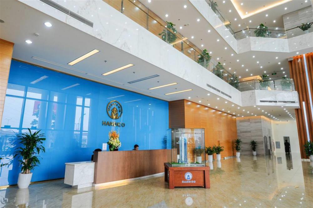 Handico Tower nhìn từ đường Phạm Hùng