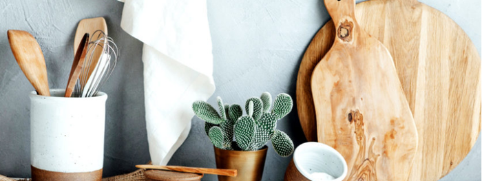 Thay thế bộ dụng cụ nhà bếp cũ bằng món đồ mới cũng là cách làm đẹp thêm cho căn bếp dụng cụ nhà bếp