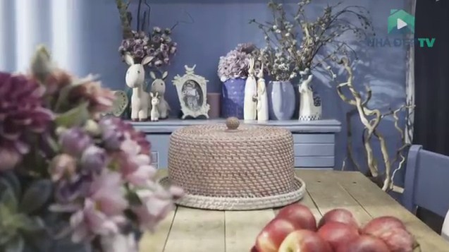 Căn bếp vintage xinh xắn của nghệ nhân cắm hoa ở Hà Nội