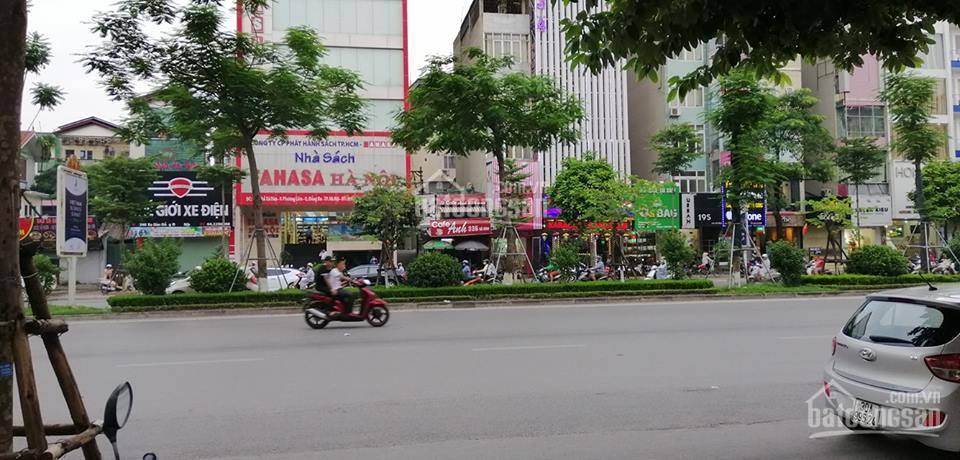 Nhà hàng mặt phố vị trí đắc địa nhất phạm văn đồng, dt 127m2, mt 7.5m. Nhà hàng mặt phố vị trí đắc địa nhất phạm văn đồng, dt 127m2, mt 7.5m.