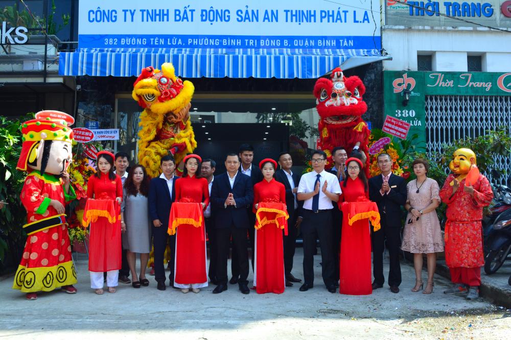 Lễ khai trương văn phòng 