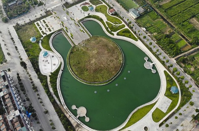 Công viên hình cây đàn guitar độc đáo ở Hà Nội