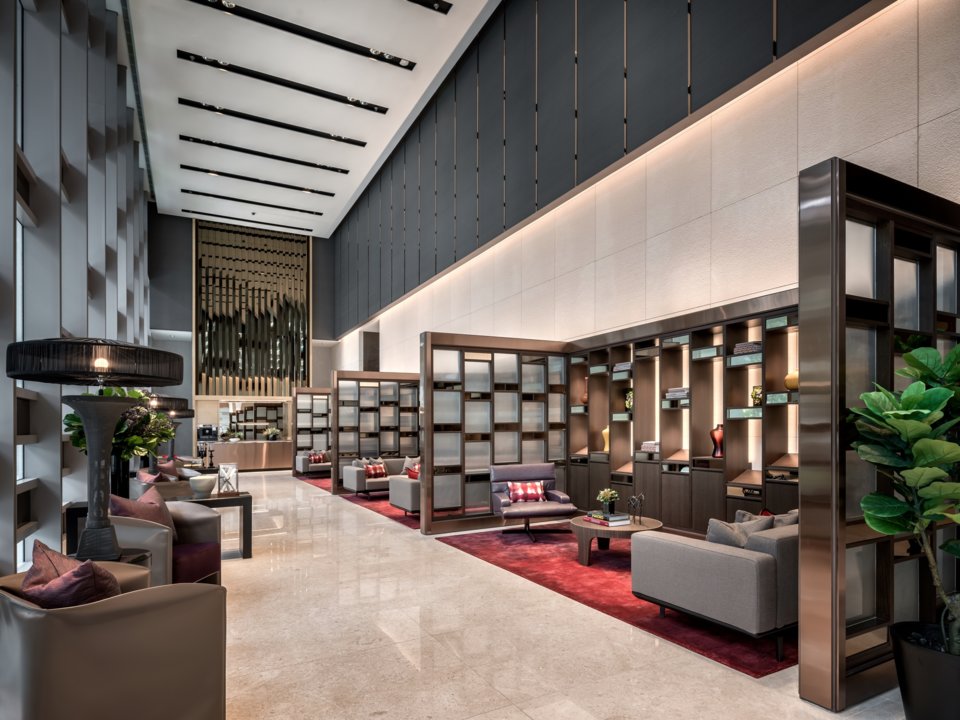 …bao gồm cả dịch vụ hướng dẫn khách… khu vực dịch vụ