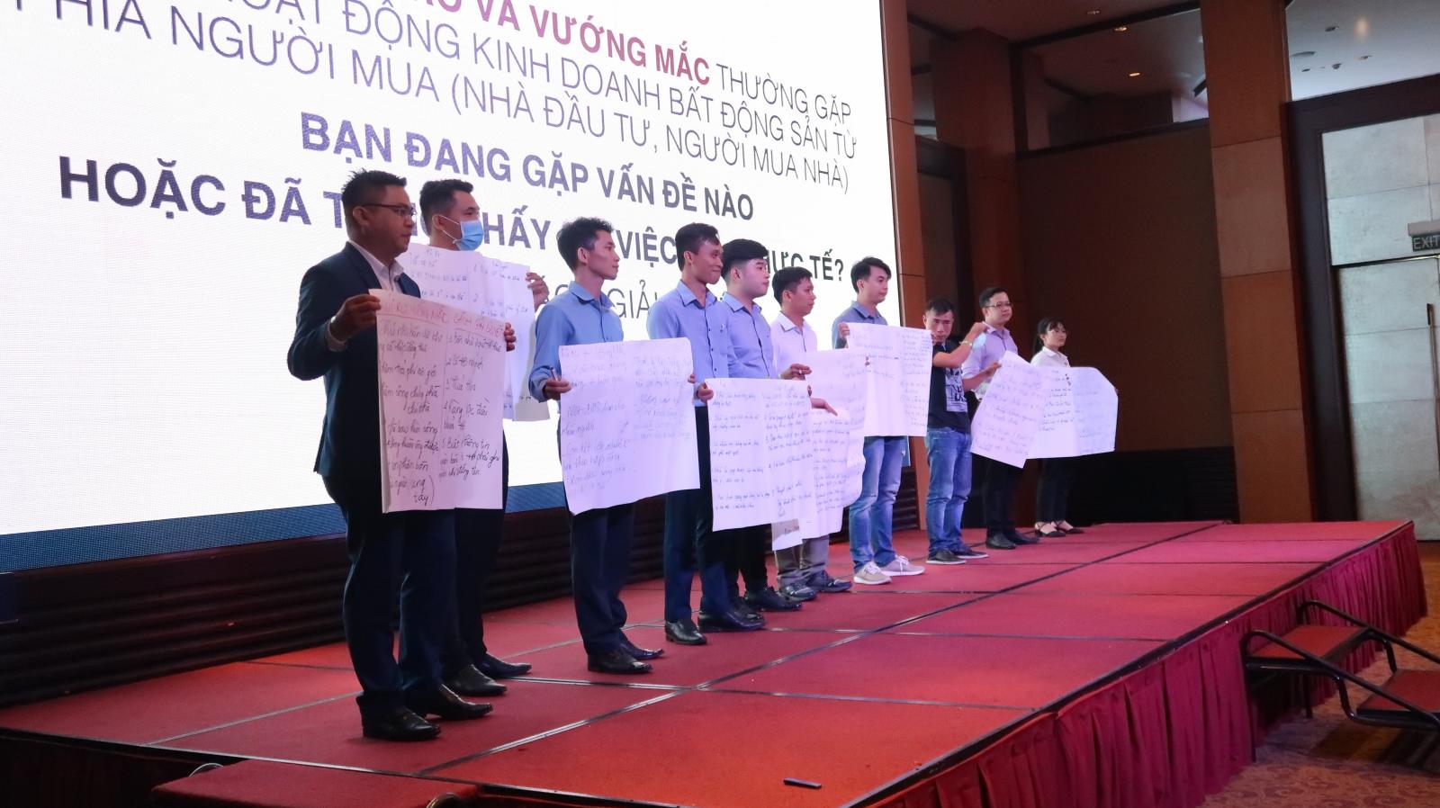 Học viên tham gia trình bày về tình huống tranh chấp trong giao dịch nhà đất