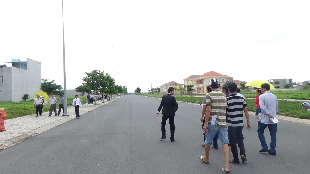 Nhà đầu tư đếm xem dự án bất động sản tại Long An
