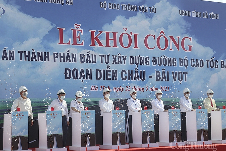 Lễ khởi công dự án cao tốc đoạn Diễn Châu - Bãi Vọt