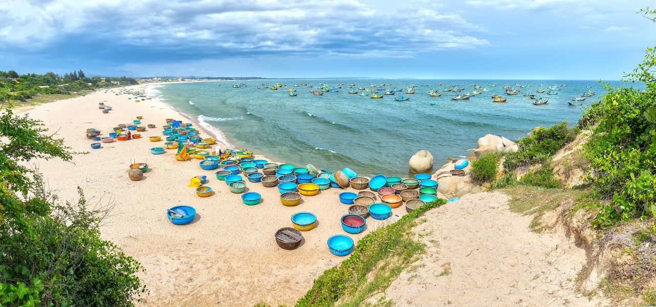 Cảnh biển ở Lagi