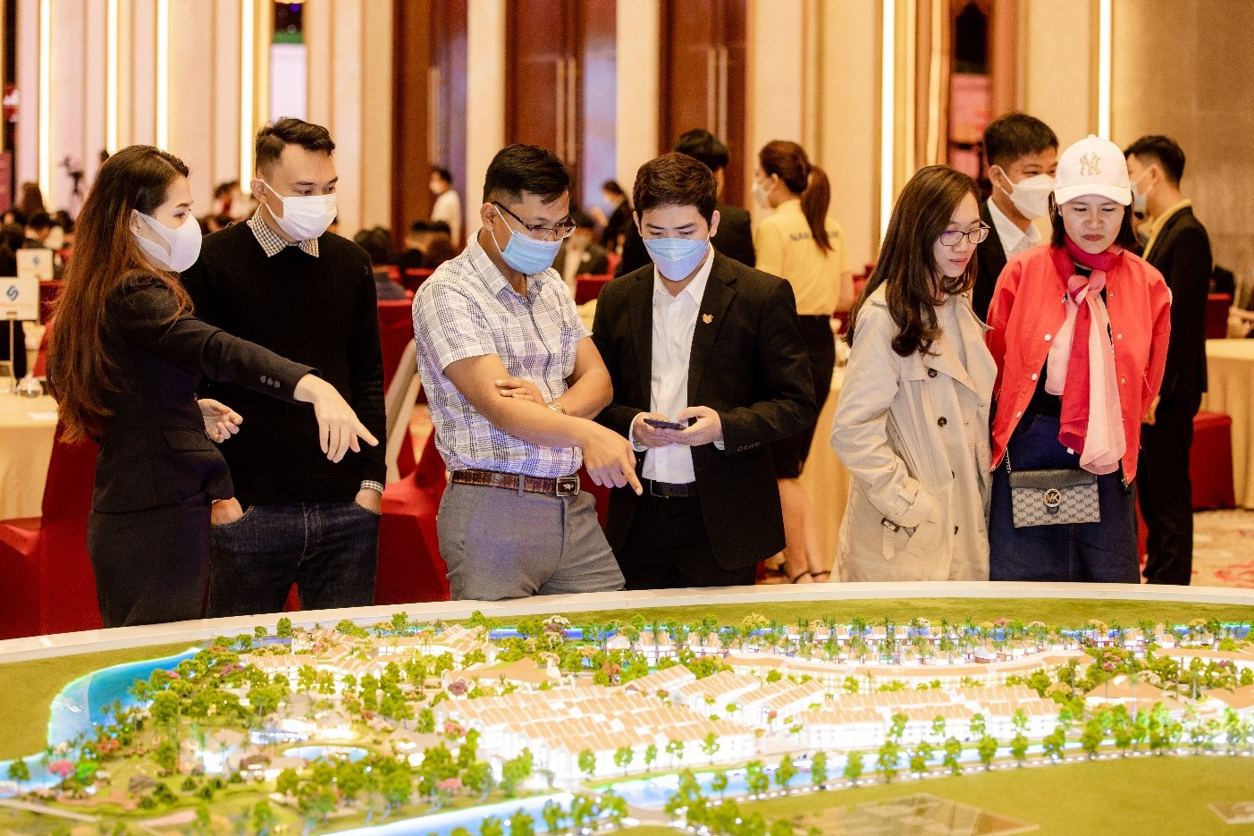 Nhiều nhà đầu tư bị thuyết phục hoàn toàn sau khi “tận mục sở thị” dự án