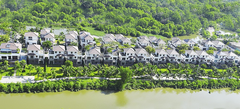Môi trường sông nước và thiên nhiên xanh mát, yên tĩnh của khu compound Valora Island