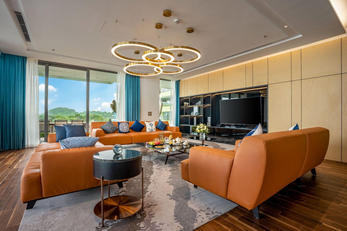 Flamingo Cat Ba Beach Resort