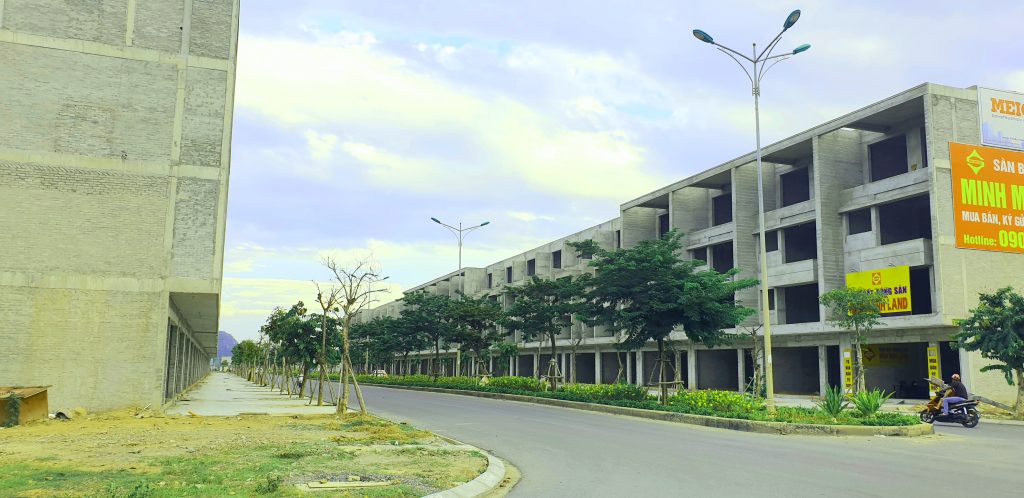 Cổng vào dự án Han River Village