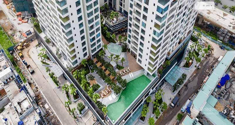 Hồ bơi nội khu tại Gateway Thảo Điền