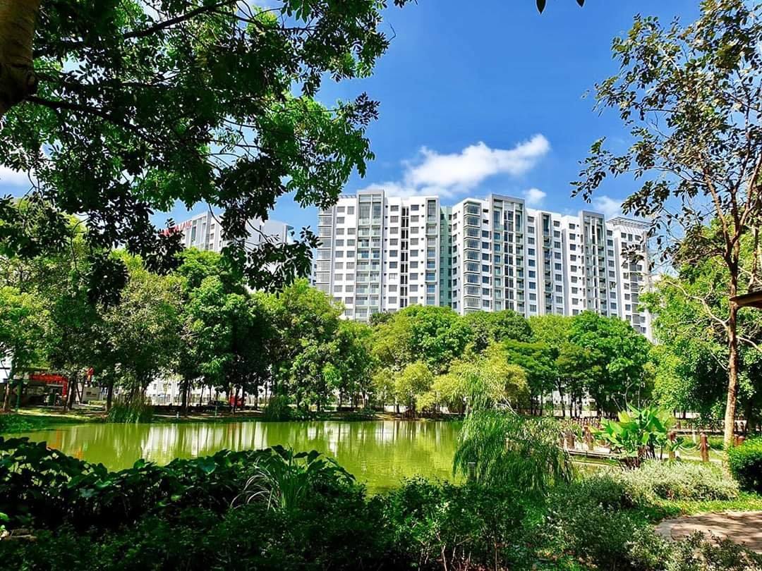Từ các căn hộ Celadon City có thể nhìn ra công viên Từ các căn hộ Celadon City có thể nhìn ra công viên