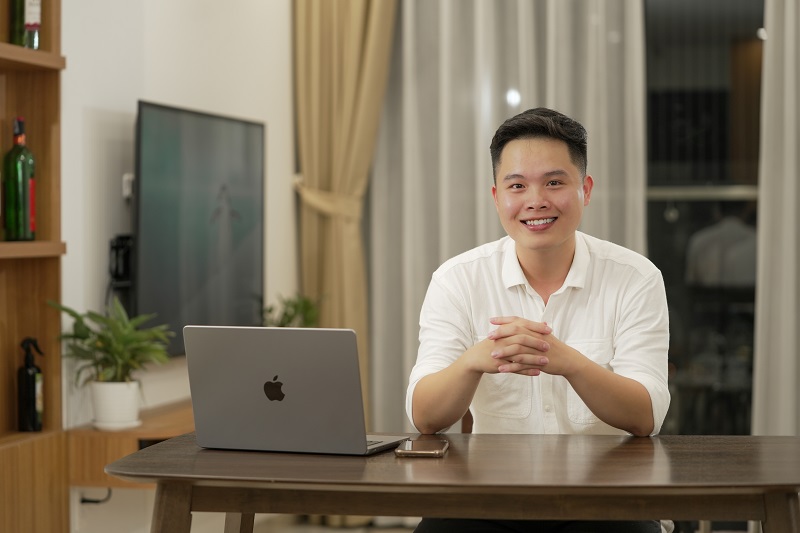 Anh Đinh Văn Toản