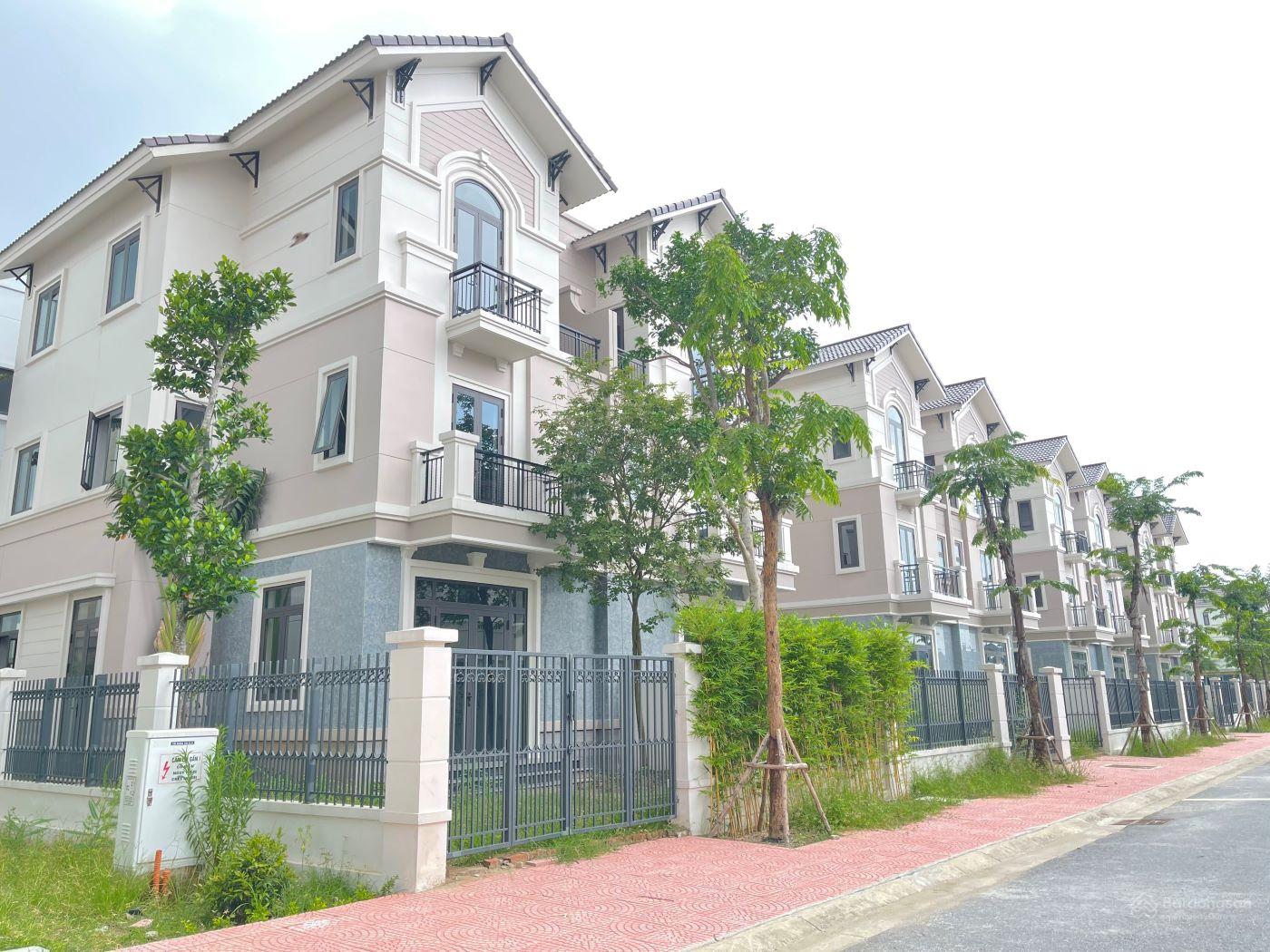 Khung cảnh buổi tối tại khu đô thị Centa City