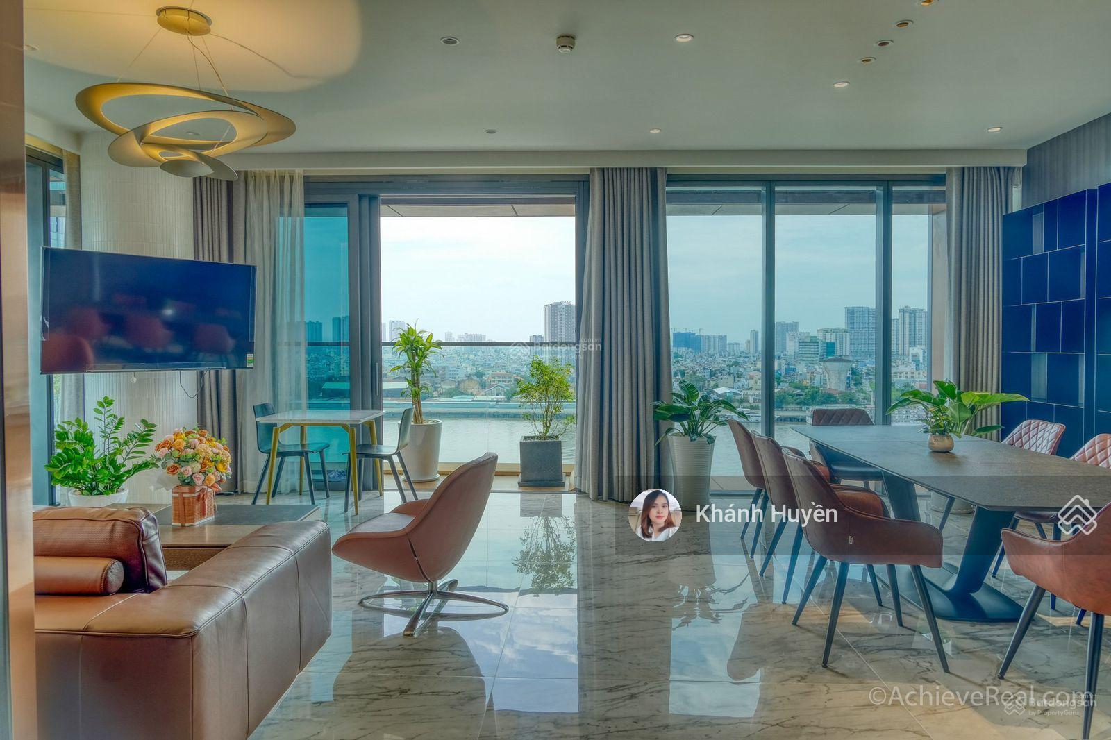 Không gian Cho thuê gấp căn hộ 3PN Vinhomes Central Park, full NT, view sông, 120m2. LH 0901 692 ***