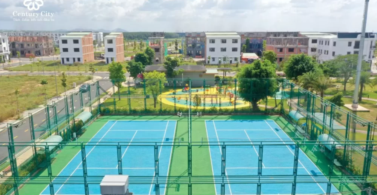 Khung cảnh đường nội khu Century City