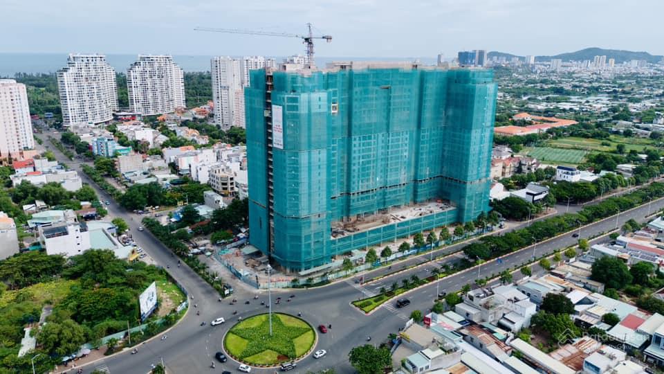 Hồ bơi tiêu chuẩn tại Vung Tau Centre Point