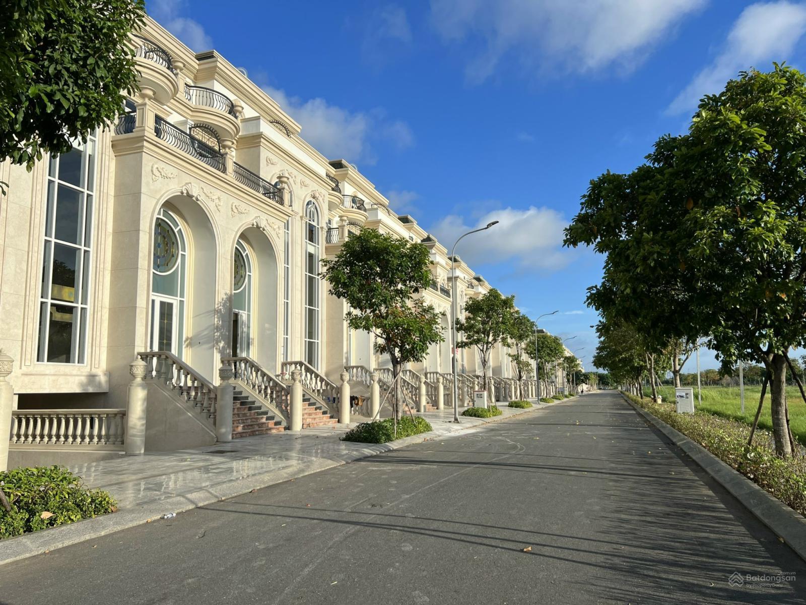 Ảnh cổng vào Sunlake Villas