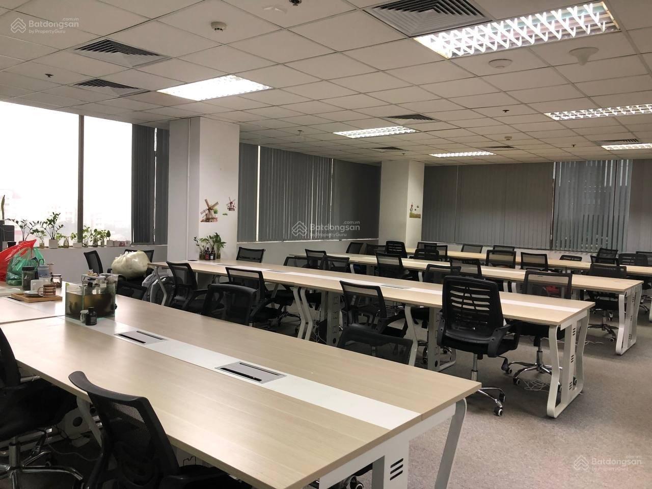 Cận cảnh chi tiết mặt ngoài tòa nhà Hoàng Linh Building