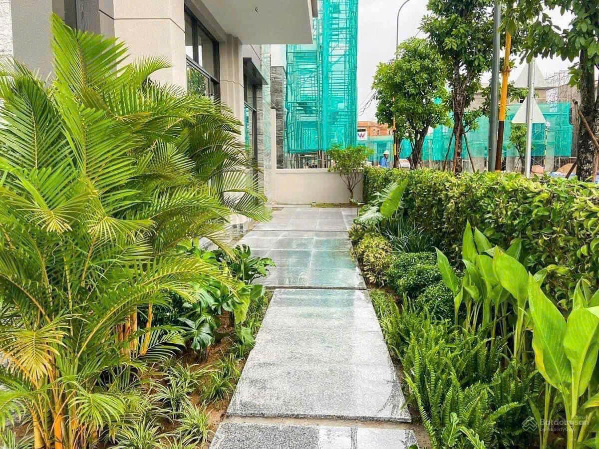 Gladia Khang Điền