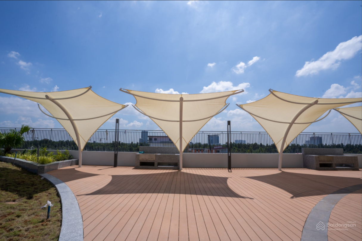 Tiện ích hồ bơi và khu vực thư giãn