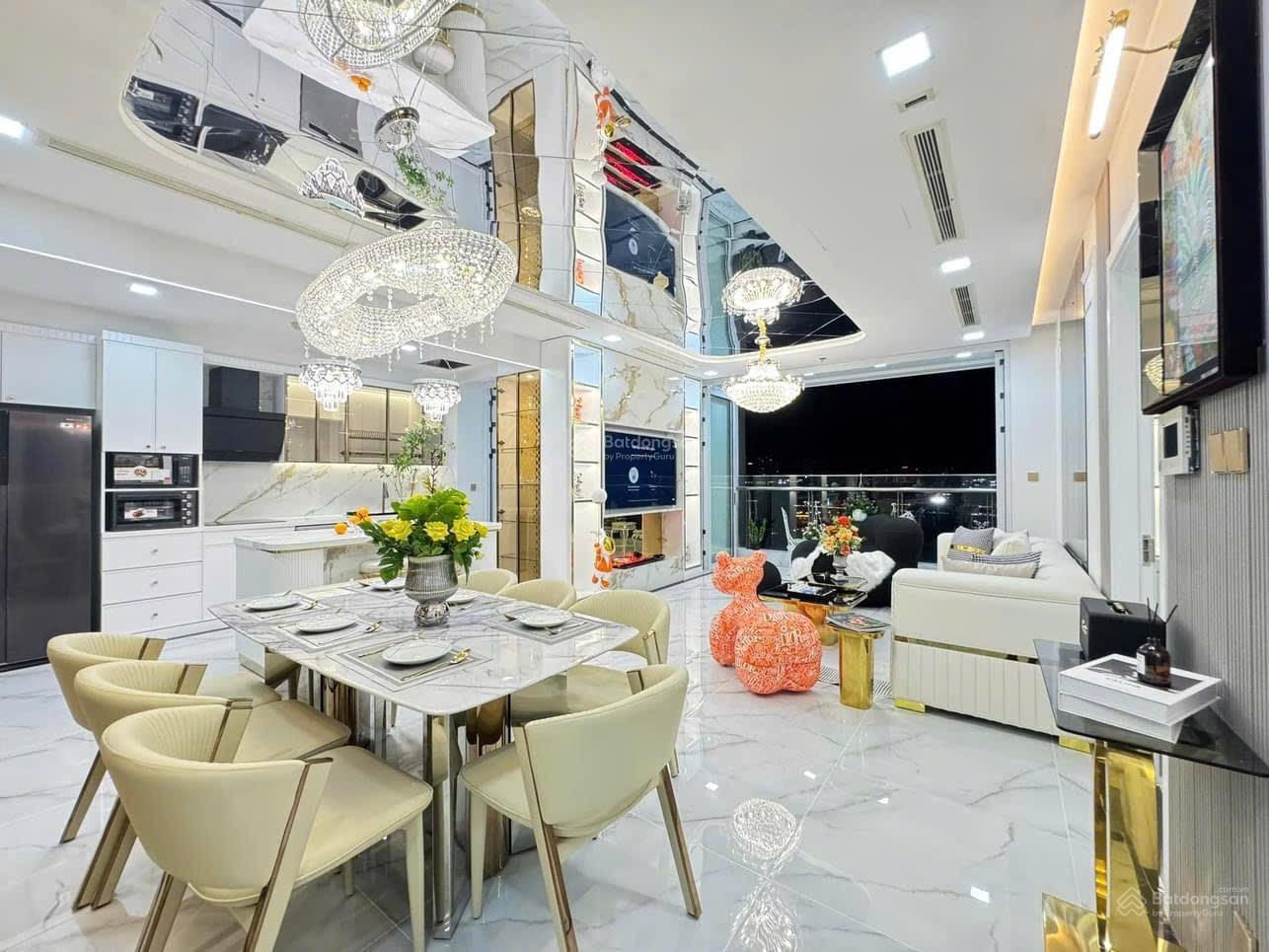 Không gian Cho thuê 4PN - 160m2 Park 2 - giá 60tr view sông Vinhomes Central Park