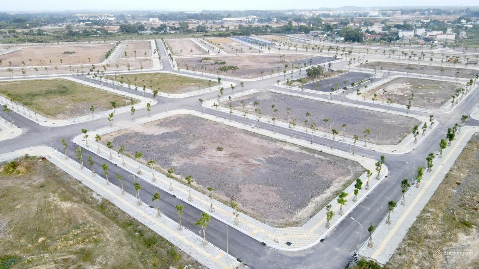 Khu vực công viên và cây xanh nội khu