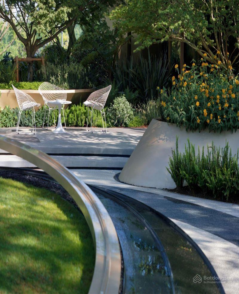 Vlasta Thủy Nguyên