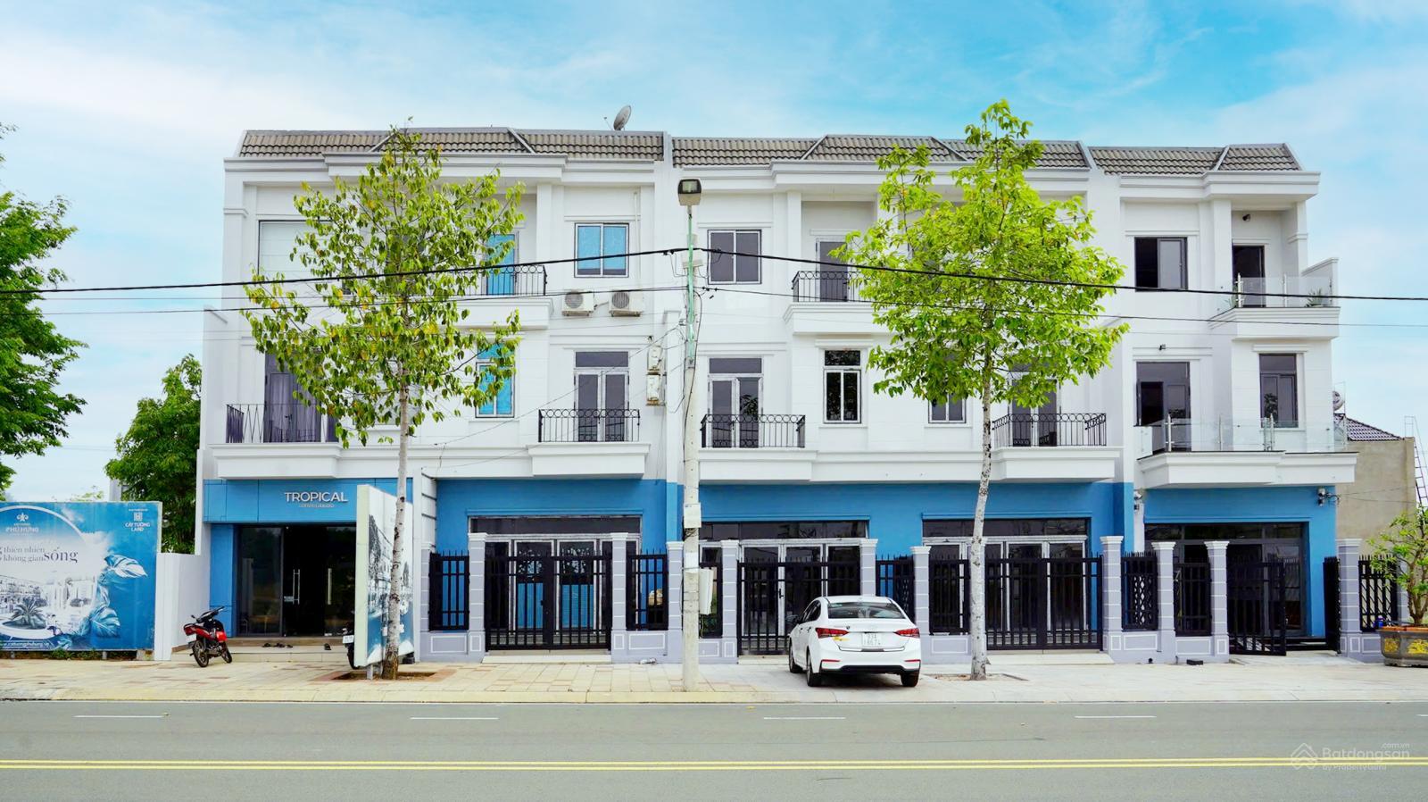 Nhà phố thương mại Golden Mile