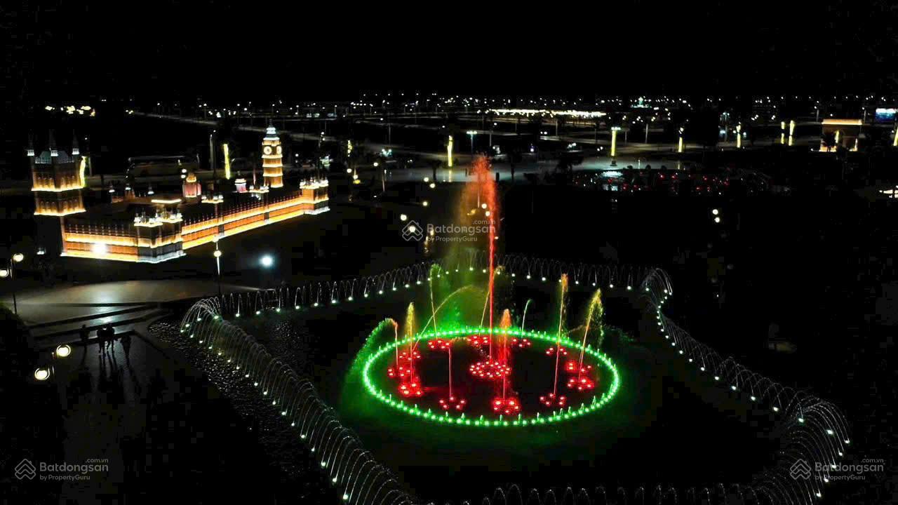 Nhà phố thương mại Golden Mile