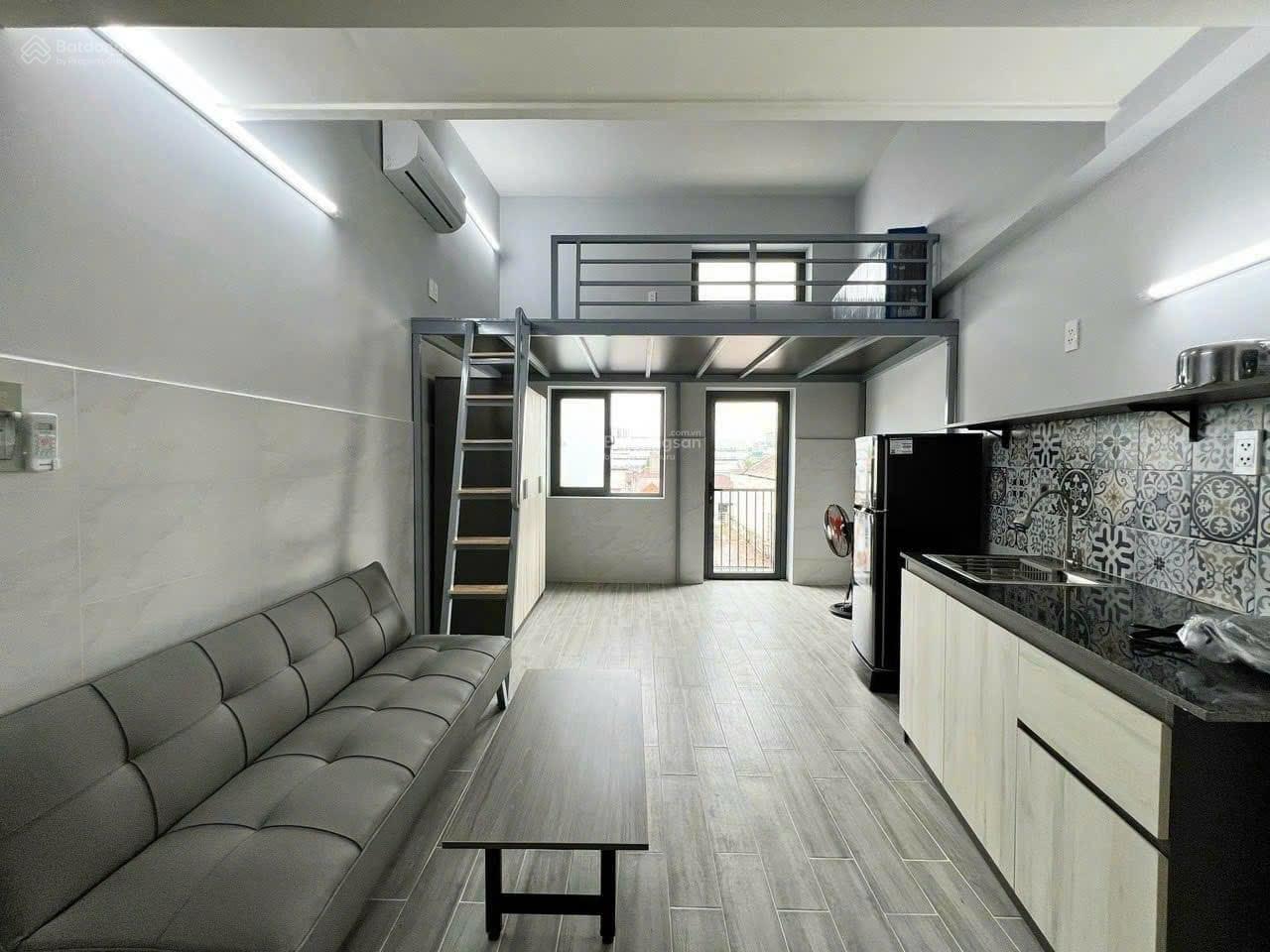Không gian Cho thuê căn hộ Duplex, Ban công, Hầm xe, Thang máy gần Nguyễn Gia Trí