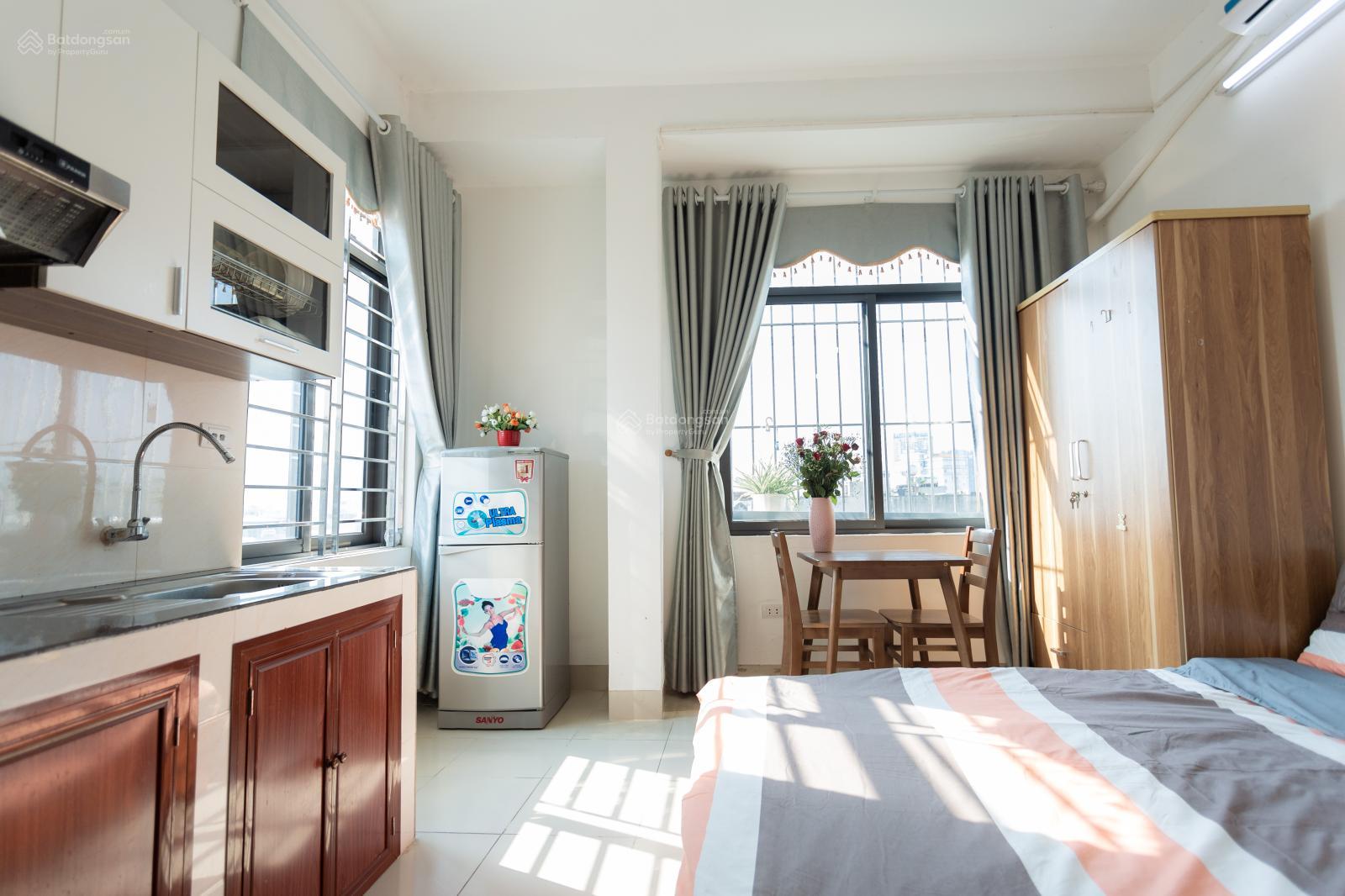 Không gian Cho thuê căn hộ đủ đồ cửa sổ thoáng, 4.1tr, 30m2 KV Đình Thôn, gần Trần Văn Lai. LH 0979 769 ***