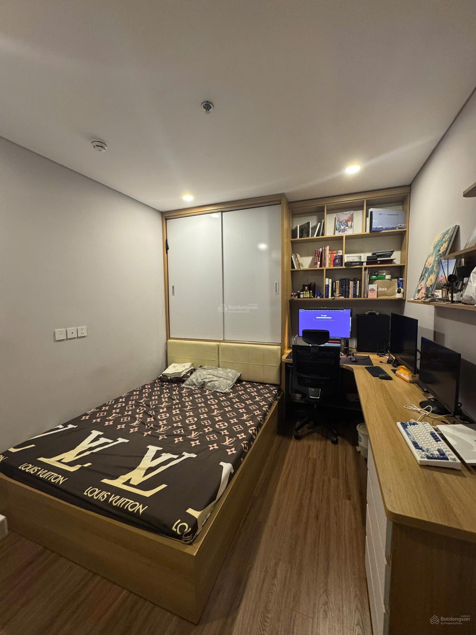 Bán căn 2PN | 2WC | 74m2 | Giá 6 tỷ - Chung cư Bình Minh Garden - Liên hệ 0982.497.846 - Tầng trung 15 - 20, Full nội thất, Sổ đỏ sẵn sàng sang tên - Ảnh 3