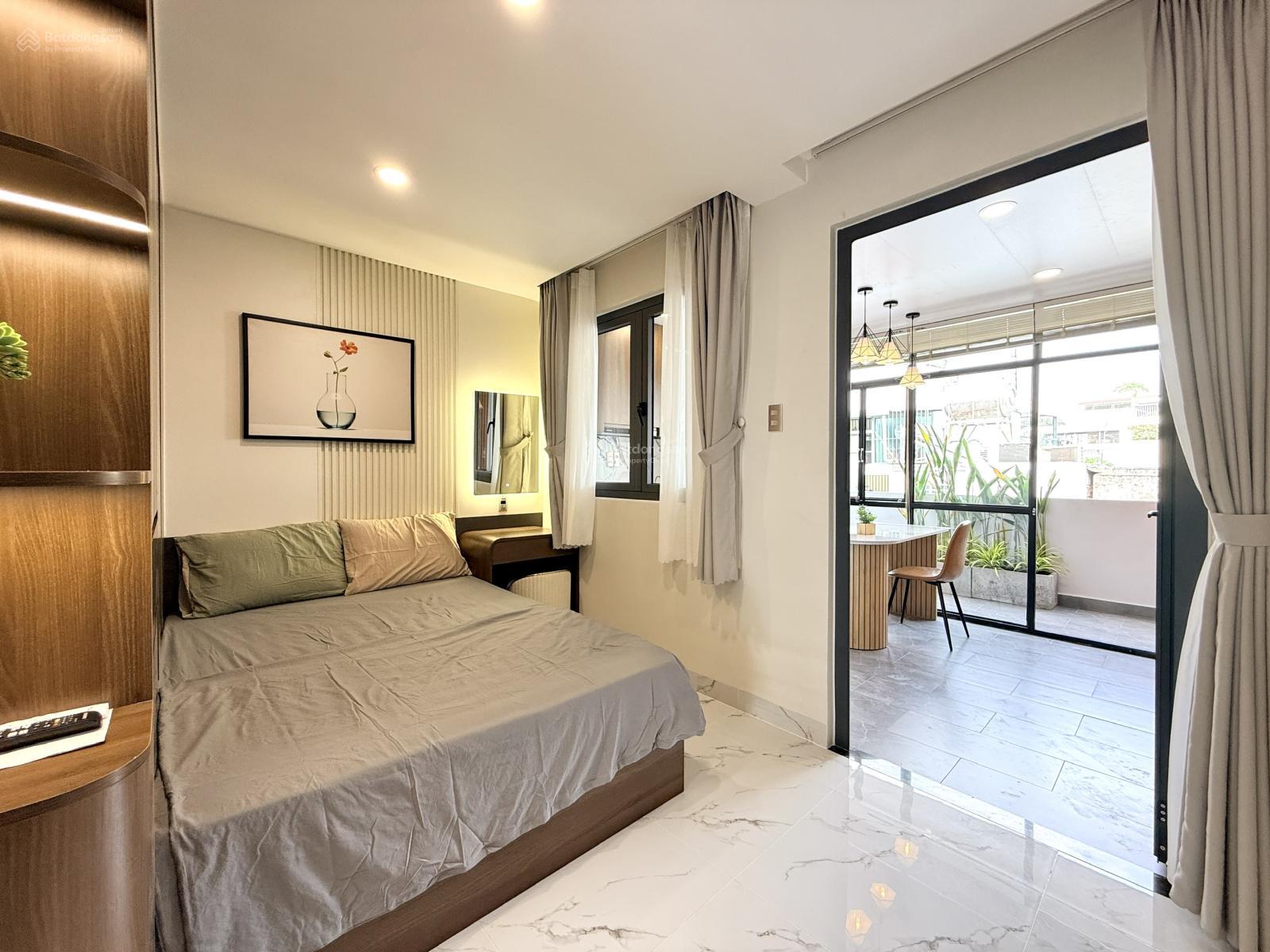 Không gian Căn hộ 1PN penthouse sân vườn Điện Biên Phủ Quận 1 ngay công viên Lê Văn Tám, nhà thờ Tân Định