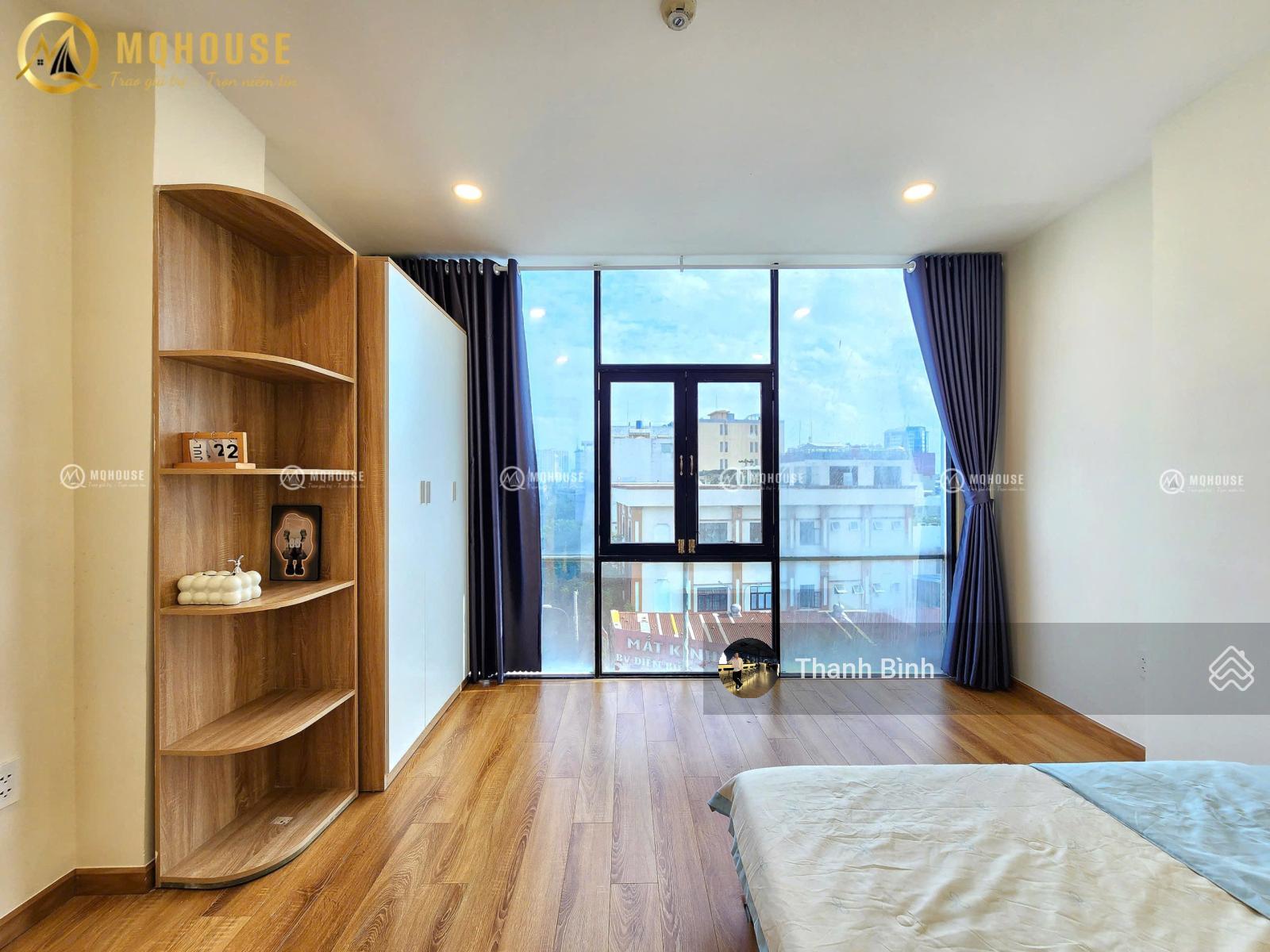 Không gian Căn hộ 2 phòng ngủ view kính 60m2, ngay Etown Cộng Hoà, tiện đi Q10