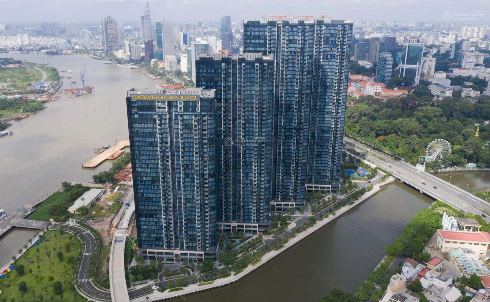 Không gian Tổng hợp giỏ hàng cho thuê tại Vinhomes Golden River - Cập nhật liên tục giá tốt