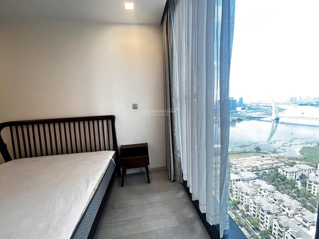 Không gian For rent - Vinhomes Golden River - 1BR