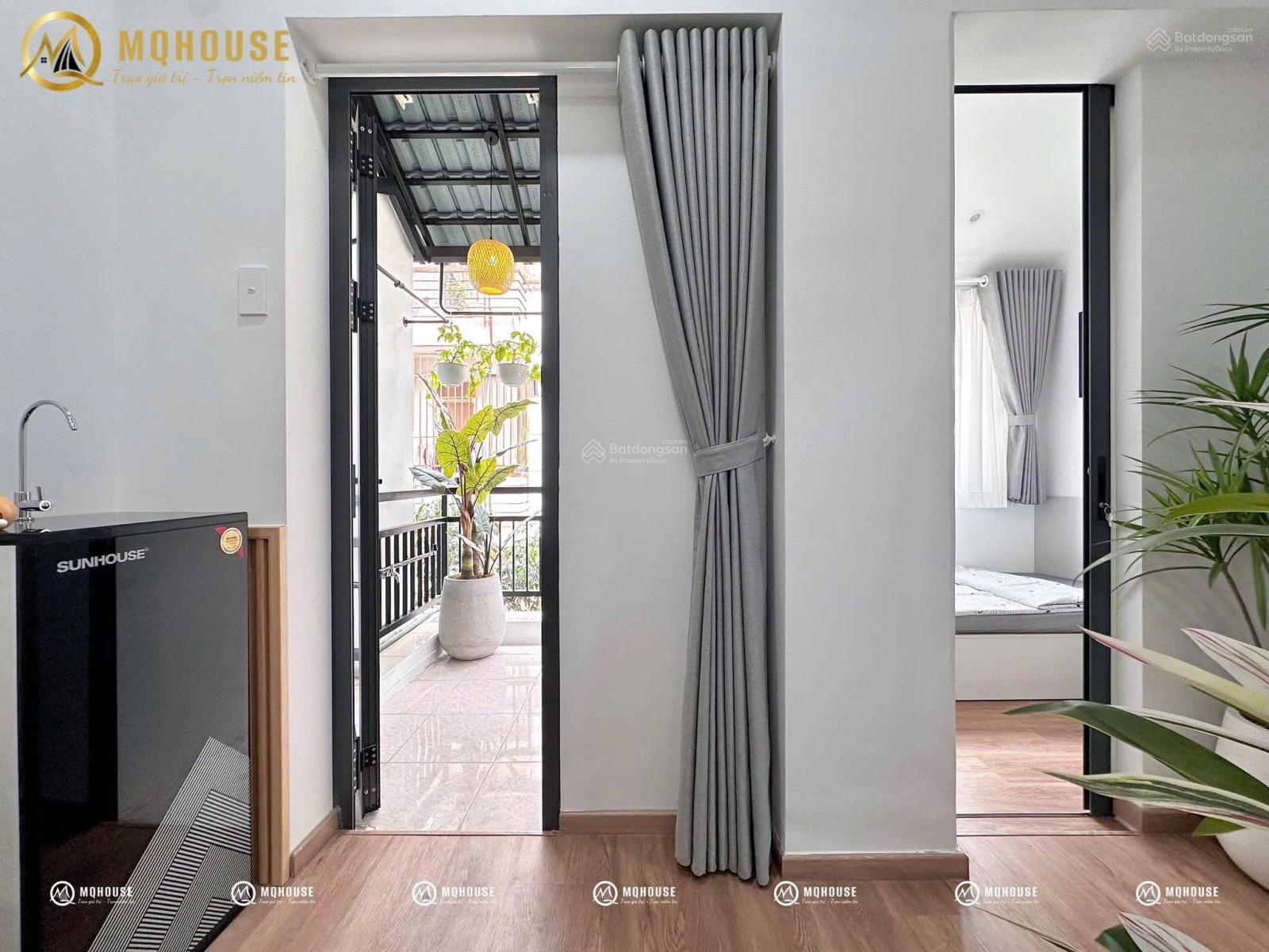 Không gian Căn hộ 2PN ban công máy giặt riêng Trần Hưng Đạo Quận 5 gần cầu Nguyễn Văn Cừ, cầu chữ Y