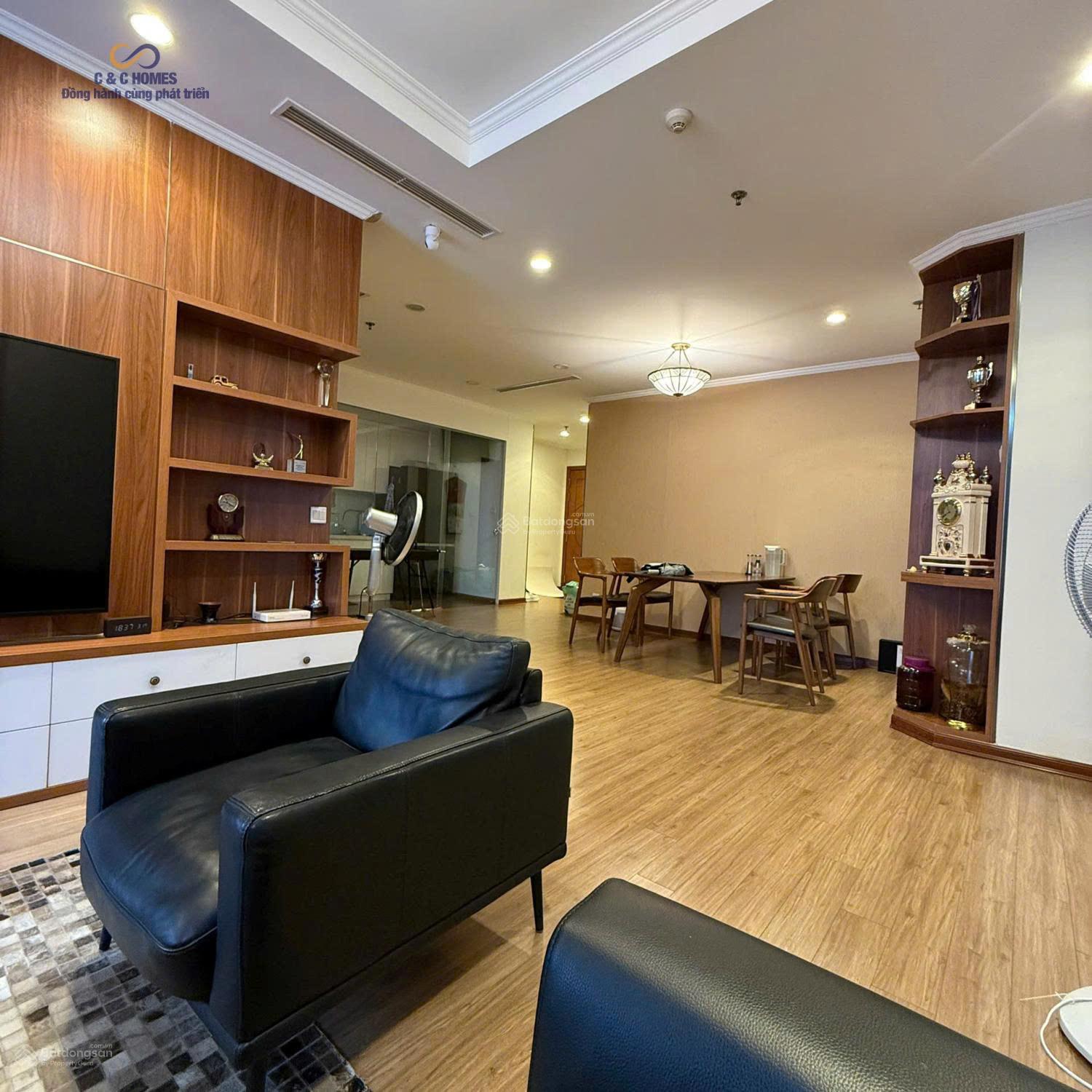 Không gian Chính chủ cho thuê căn 4 phòng ngủ - 3 vệ sinh, view thoáng, Park 08