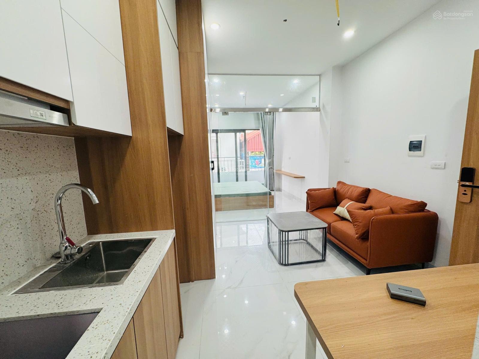 Không gian Bóc tem CCMN 1N1K 35m2 full nội thất. Máy giặt riêng, ban công thoáng tại Hồ Ba Mẫu gần Bách Khoa