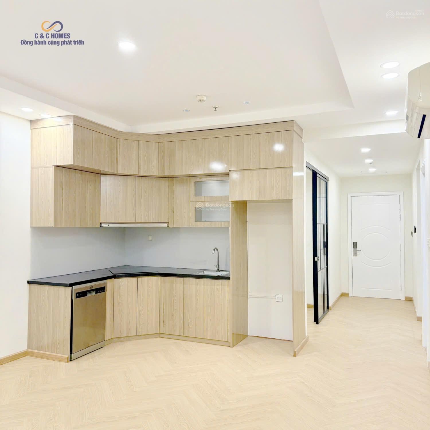 Không gian Quỹ căn thuê Timescity 1N giá 10,5 triêu, 2N giá 13 triệu, 3N giá 15,5triệu. LH 0968 108 ***