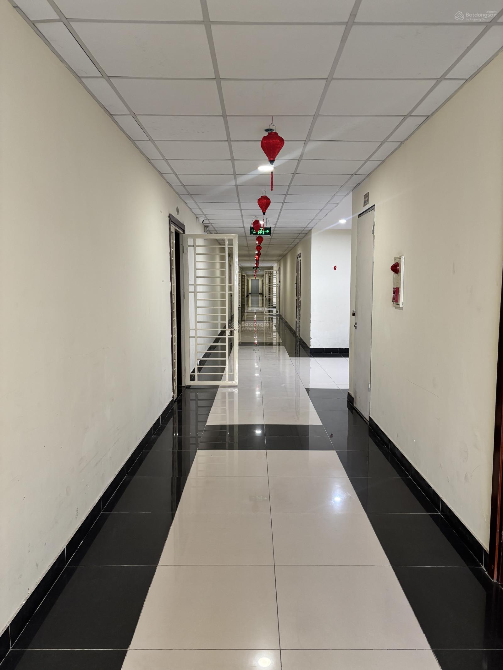 Không gian Cho thuê căn góc 3PN Hồ Gươm Plaza - Gần Ga Văn Quán - Vào ở ngay