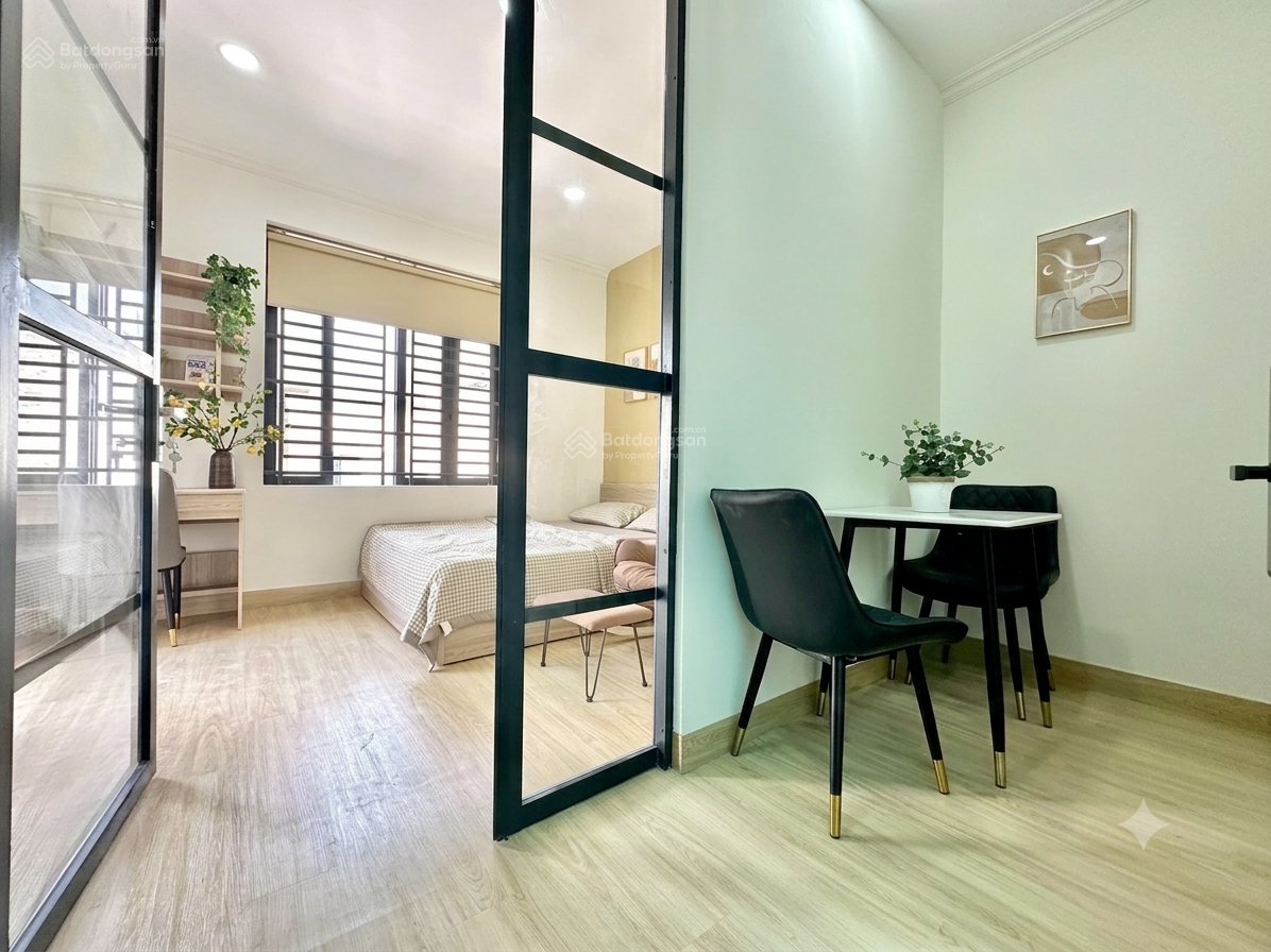 Không gian Mới khai trương căn hộ cần cho thuê 1PN tách bếp có ban công máy giặt riêng ở KDC Him Lam Quận 7