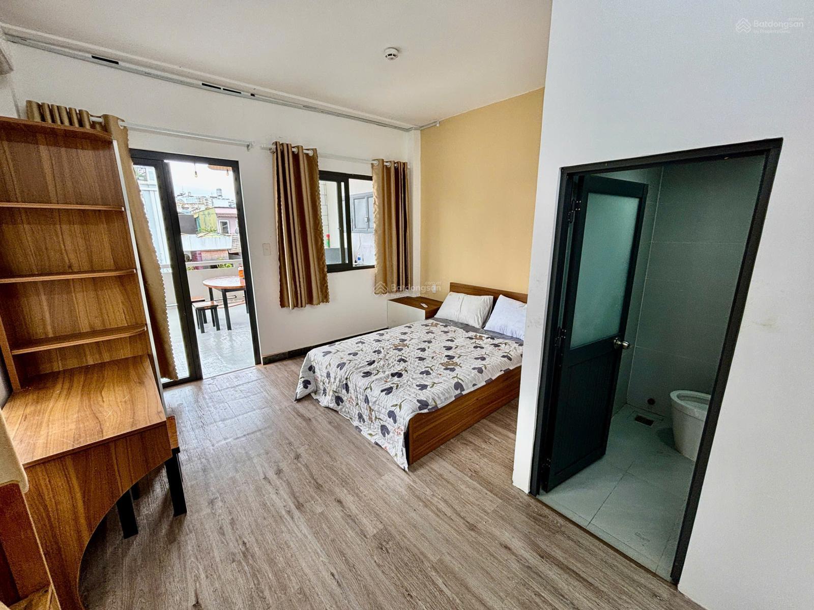 Không gian (Tui đăng thật) Cho thuê căn hộ ban công - tách bếp, Nguyễn Văn Đậu, chỉ 8,5 triệu/tháng